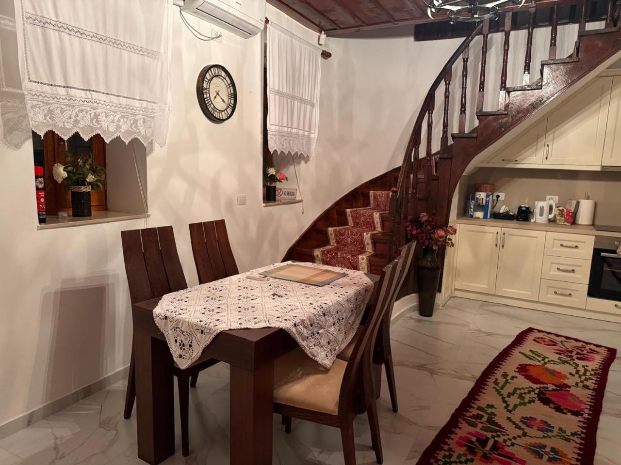 Mezini * Gjirokastër